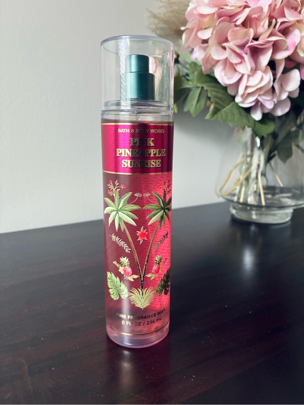 Bath & Body Works Pink Pineapple Sunrise Mist, NWT, 8 oz